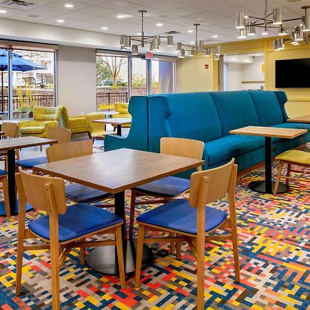 Hampton Inn By Hilton St Louis Airport Woodson Terrace Extérieur photo