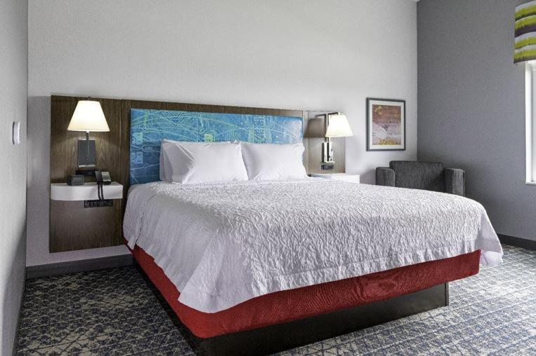 Hampton Inn By Hilton St Louis Airport Woodson Terrace Extérieur photo