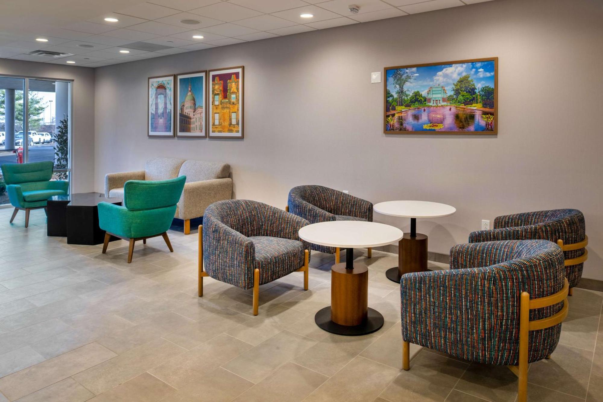 Hampton Inn By Hilton St Louis Airport Woodson Terrace Extérieur photo