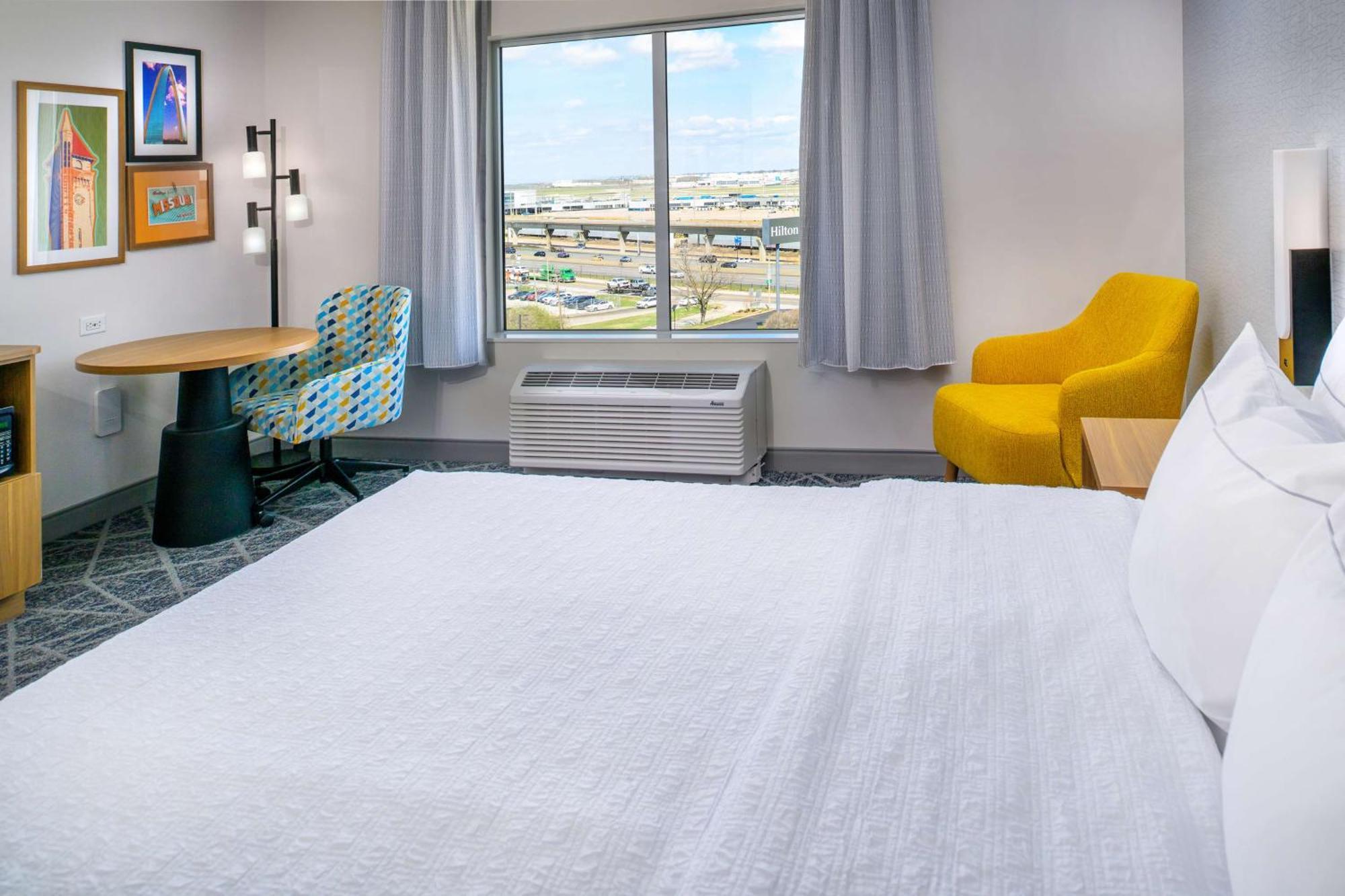 Hampton Inn By Hilton St Louis Airport Woodson Terrace Extérieur photo