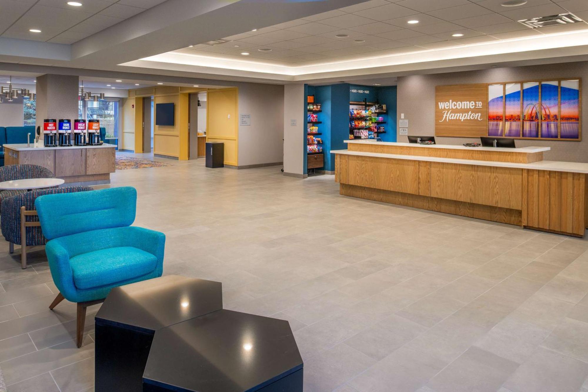 Hampton Inn By Hilton St Louis Airport Woodson Terrace Extérieur photo