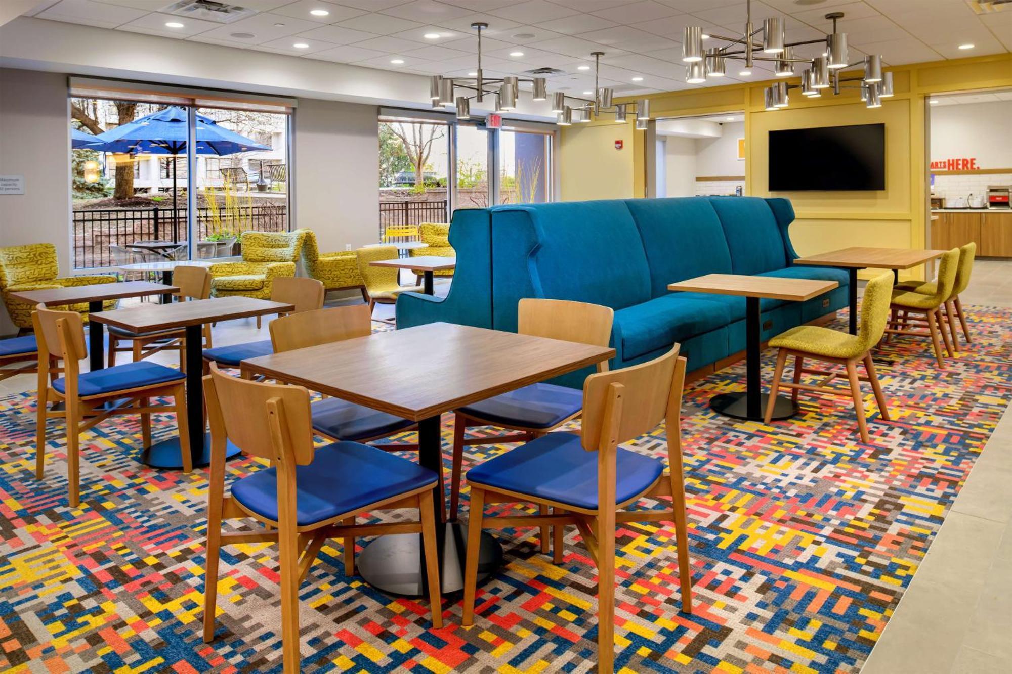 Hampton Inn By Hilton St Louis Airport Woodson Terrace Extérieur photo